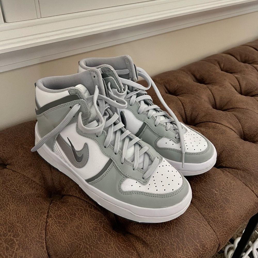 Women's Nike shoes